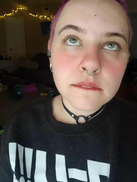 Do you like it when I bite my lip? ?