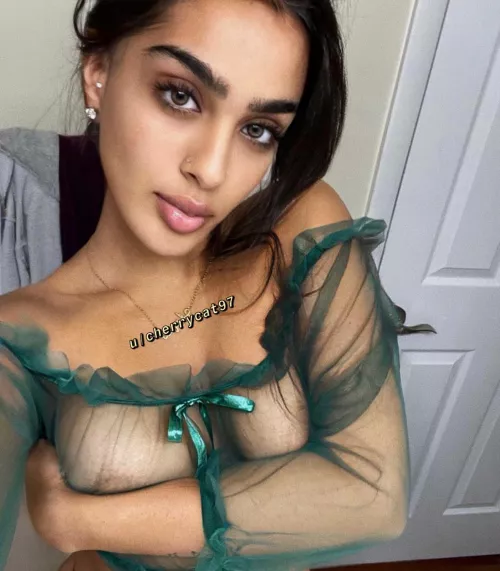 Do you like kinky pakistani girls? Do you like kinky pakistani girls?