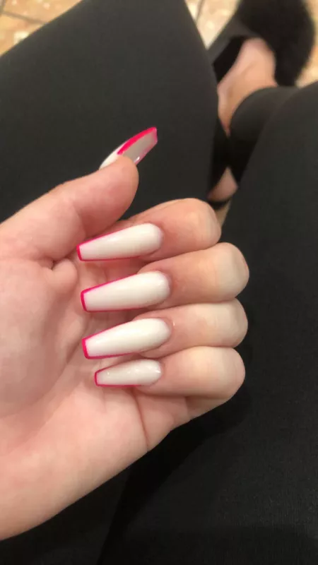do you like long nails? do you like long nails?