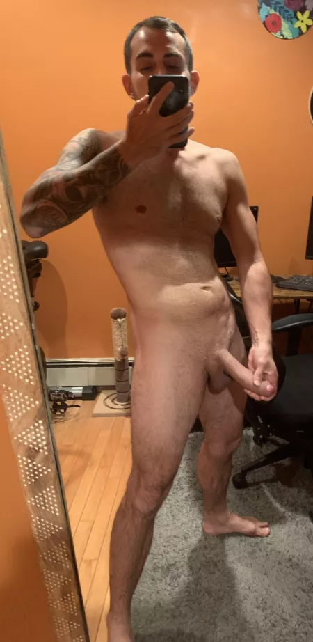Do you like me naked ? Do you like me naked ?