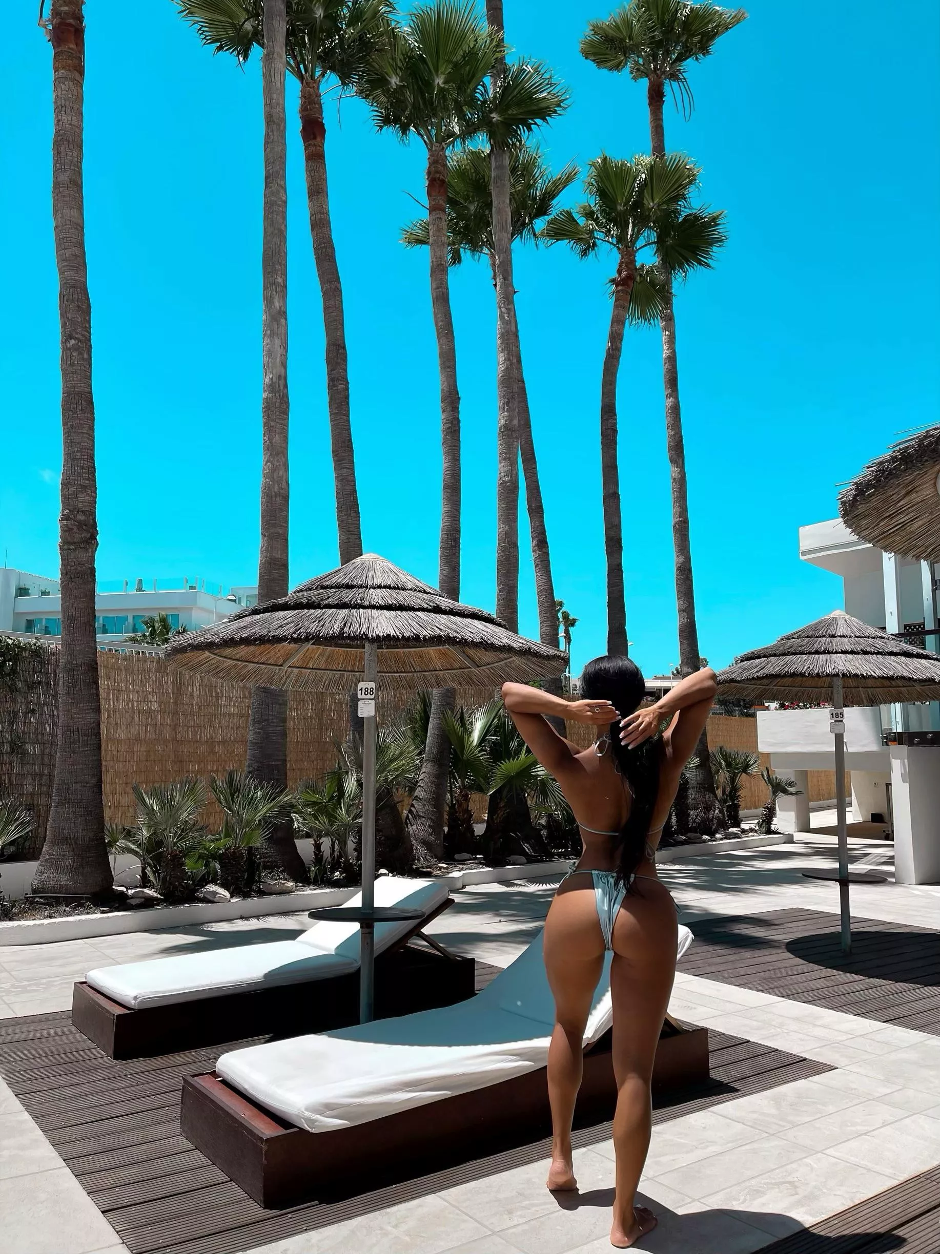 Do you like my body in a bikini? X