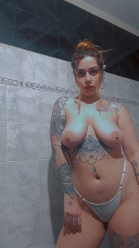 Do you like my boobs? 😊