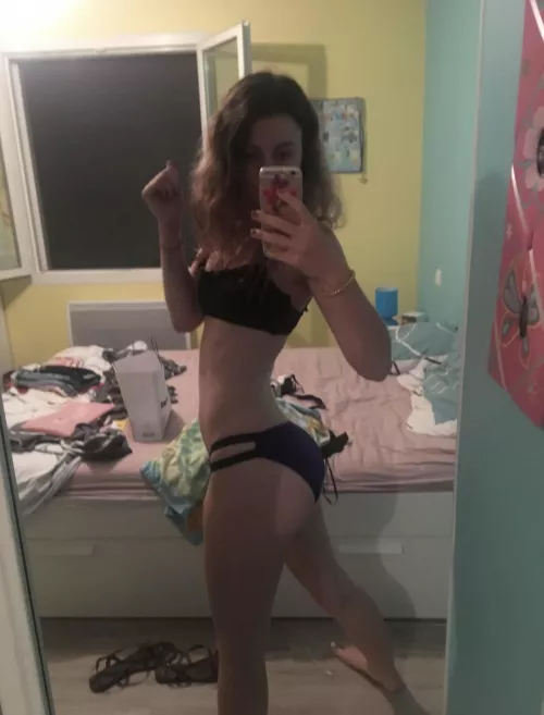 Do you like my booty? Do you like my booty?