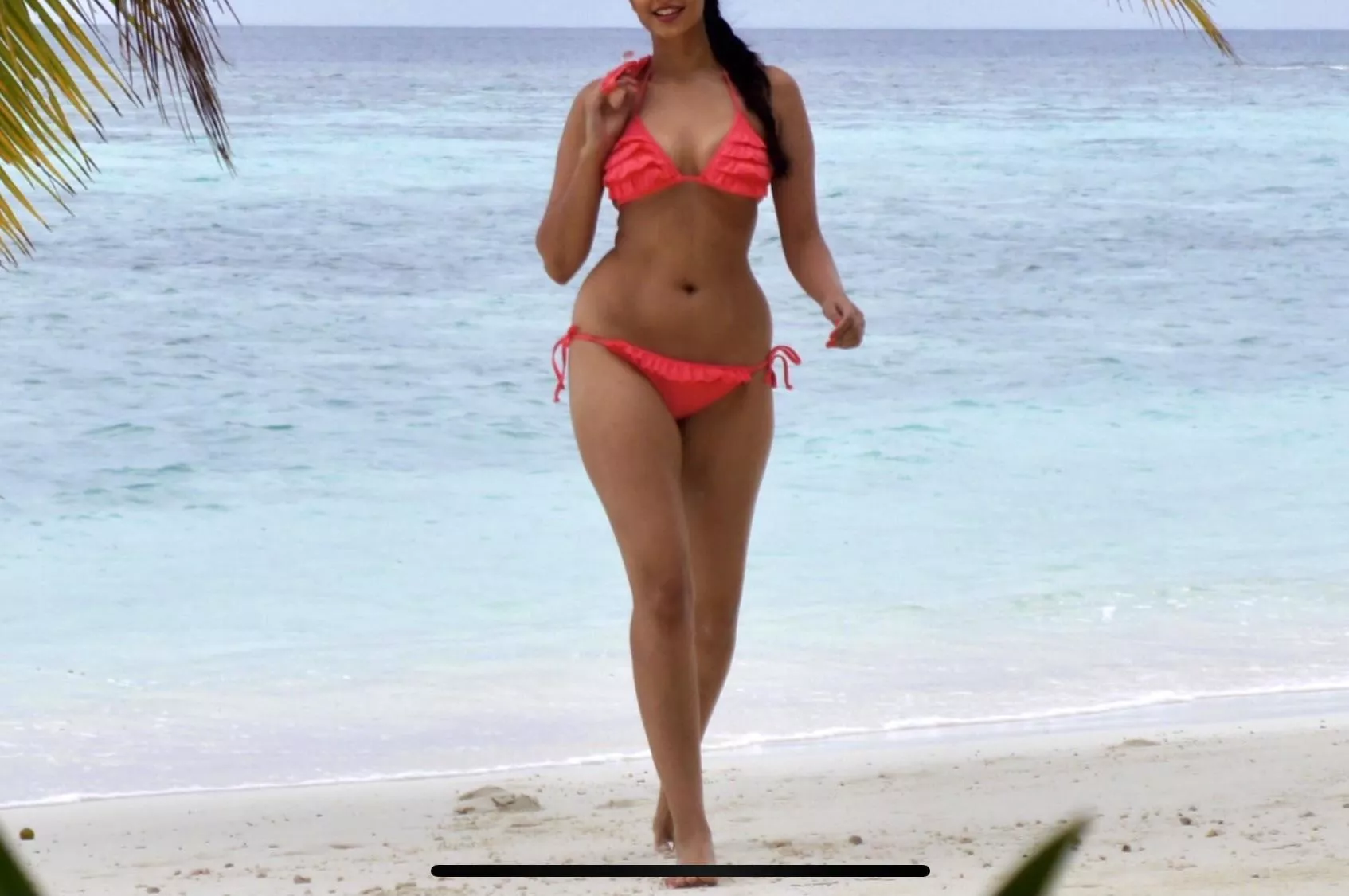 Do you like my British Asian hourglass body? ๐ Do you like my British Asian hourglass body? ๐