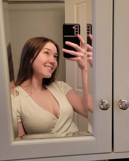 Do you like my cleavage in this shirt?