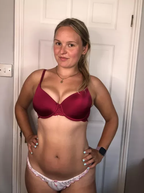 Do you like my curves Do you like my curves