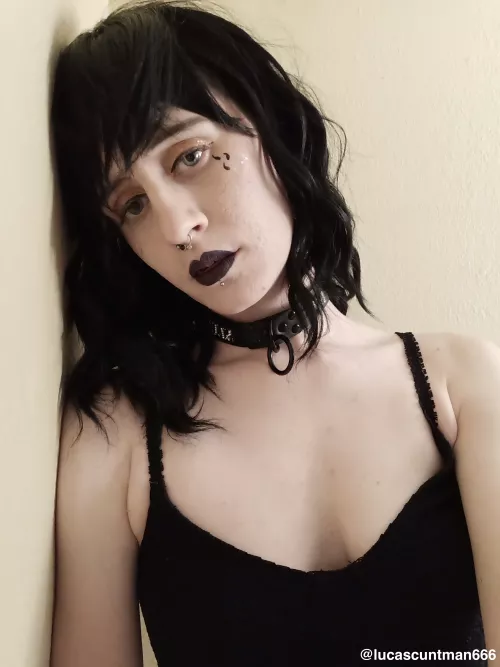 Do you like my eyeliner tears? Do you like my eyeliner tears?