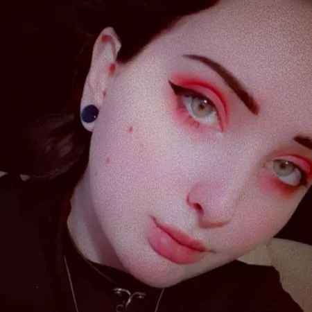 Do you like my eyes? Do you like my eyes?