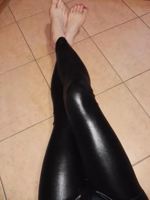 Do you like my feet and my legs?