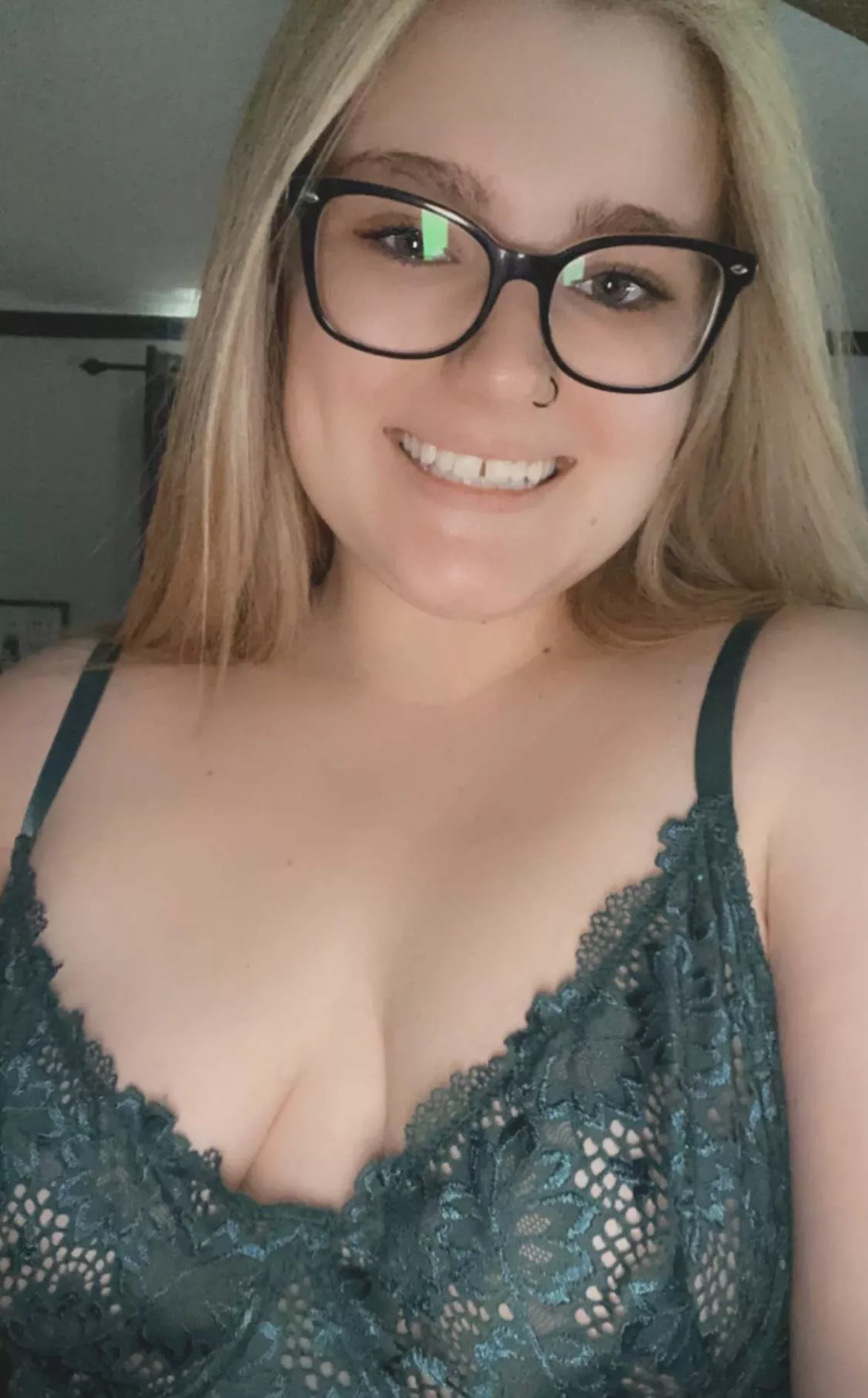 Do you like my girlfriends lingerie? Do you like my girlfriends lingerie?