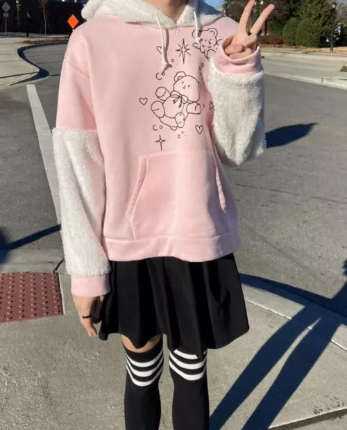 Do you like my hoodie ~? Do you like my hoodie ~?