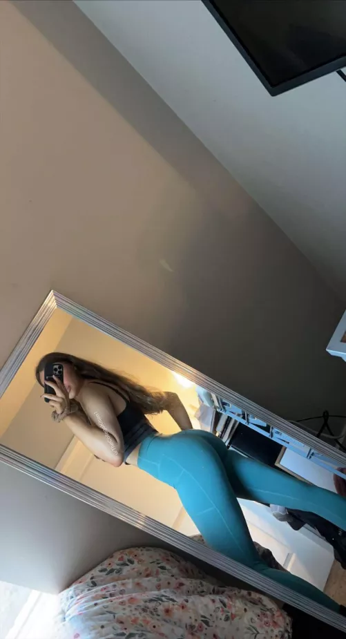 Do you like my leggings?