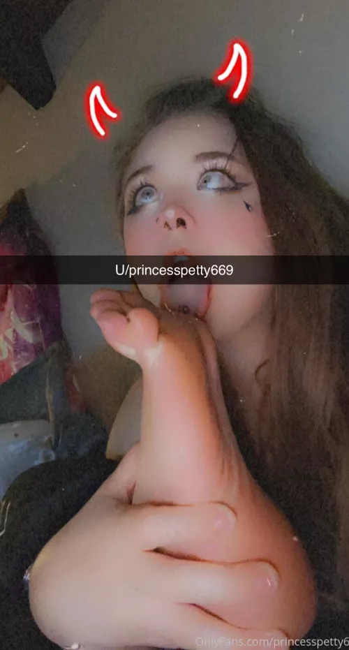 Do you like my makeup today 😇 Do you like my makeup today 😇