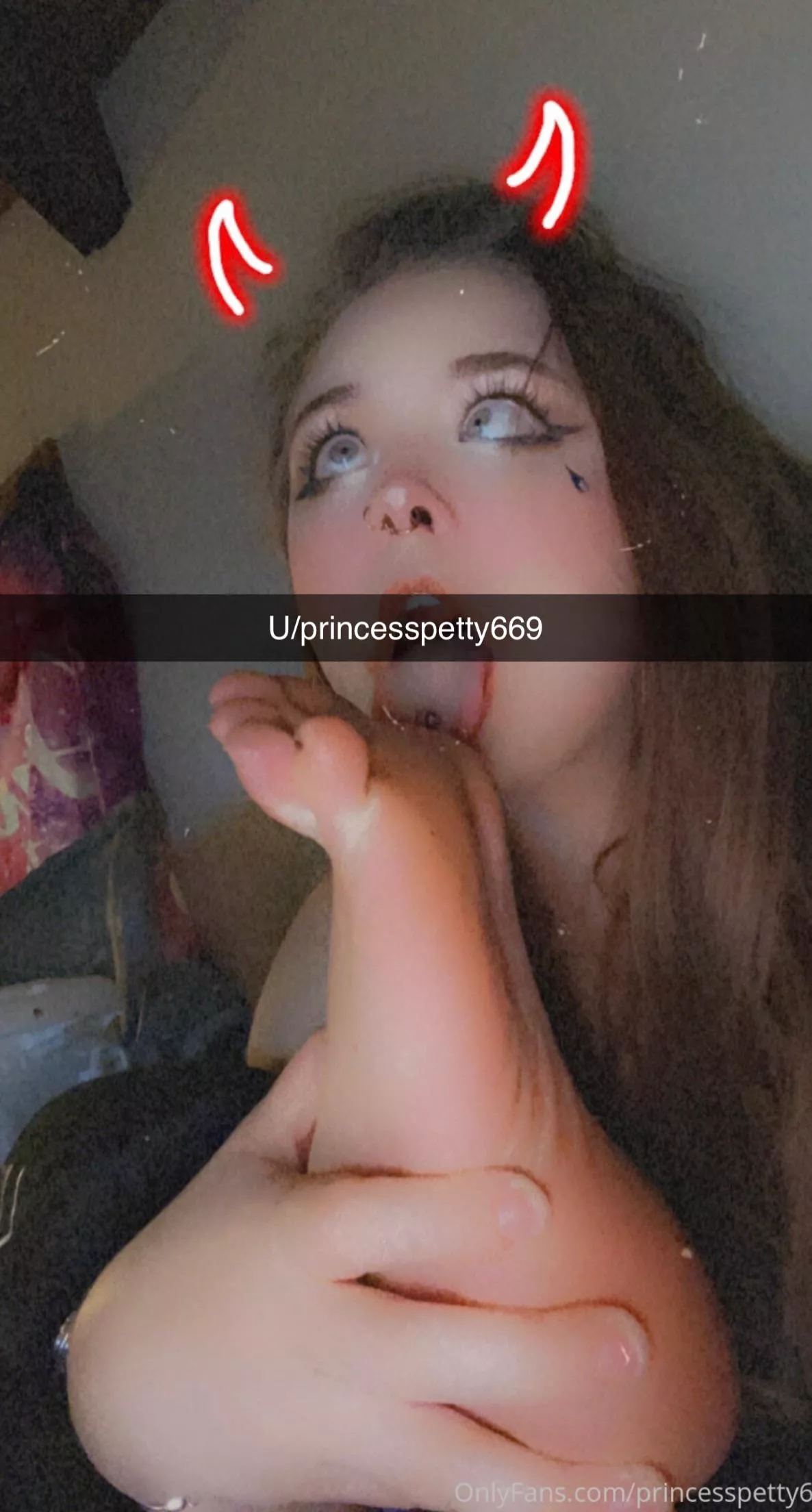 Do you like my makeup today ?