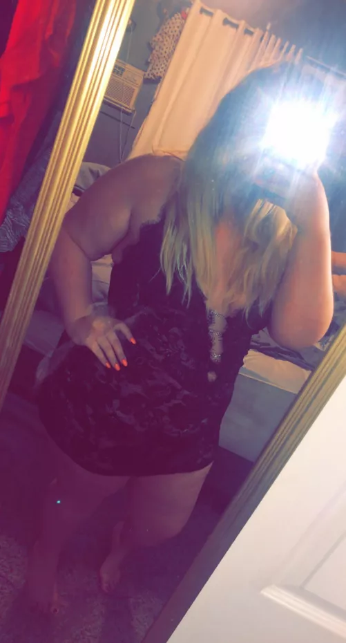 Do you like my mom bod? π€