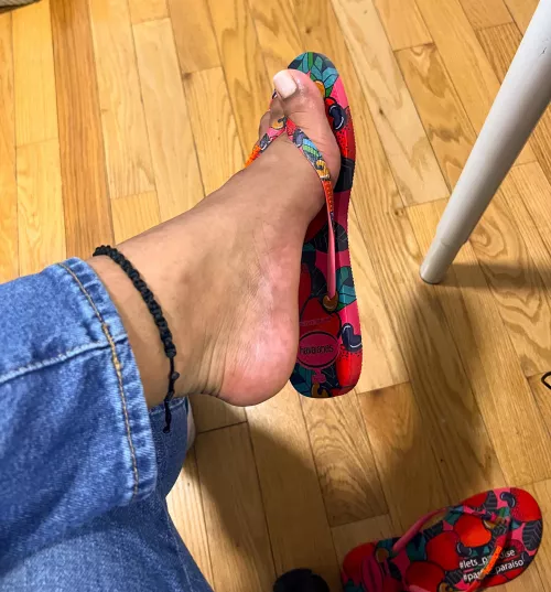 Do you like my new flip flops? Do you like my new flip flops?