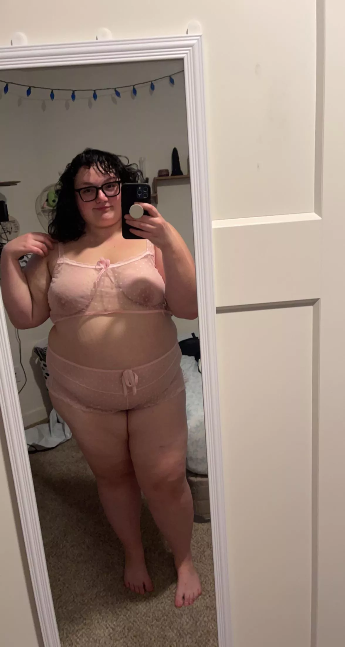 do you like my new outfit? š do you like my new outfit? š