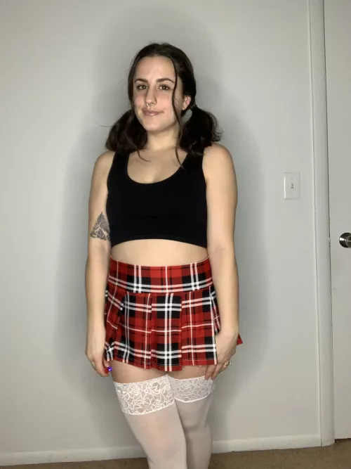 do you like my new school uniform?