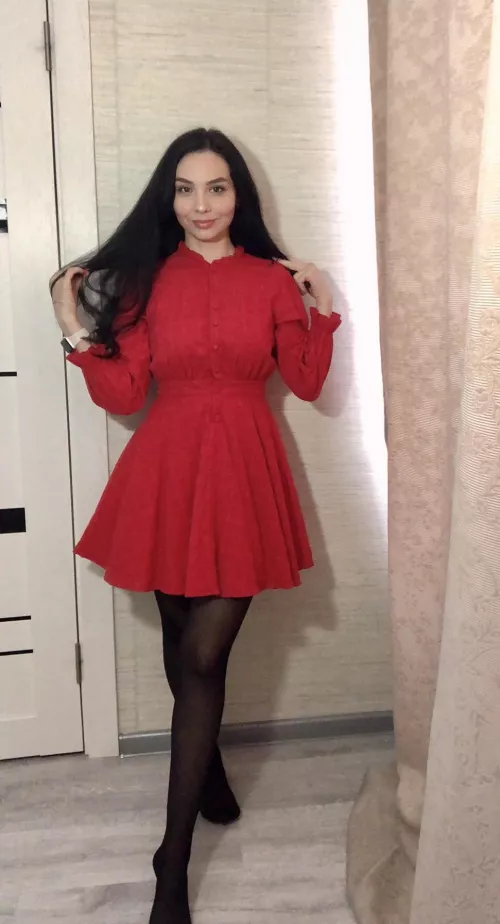 Do you like my outfit for the Valentineโs? :3