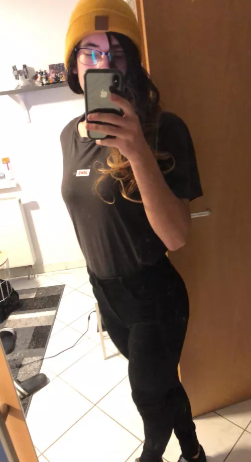 Do you like my Outfit? Do you like my Outfit?