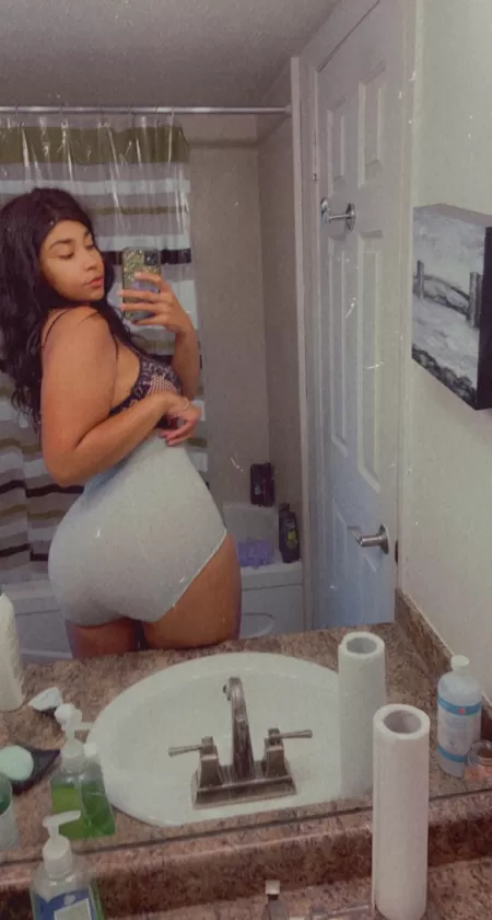 Do you like my peach? 🍑 Do you like my peach? 🍑