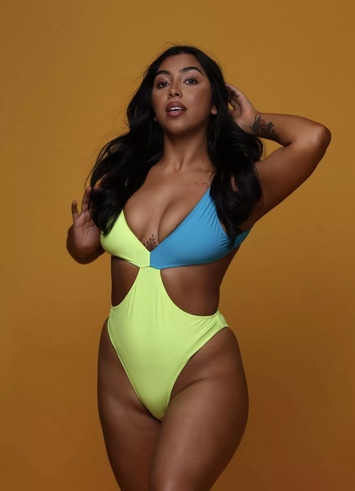 Do you like my swimsuit?