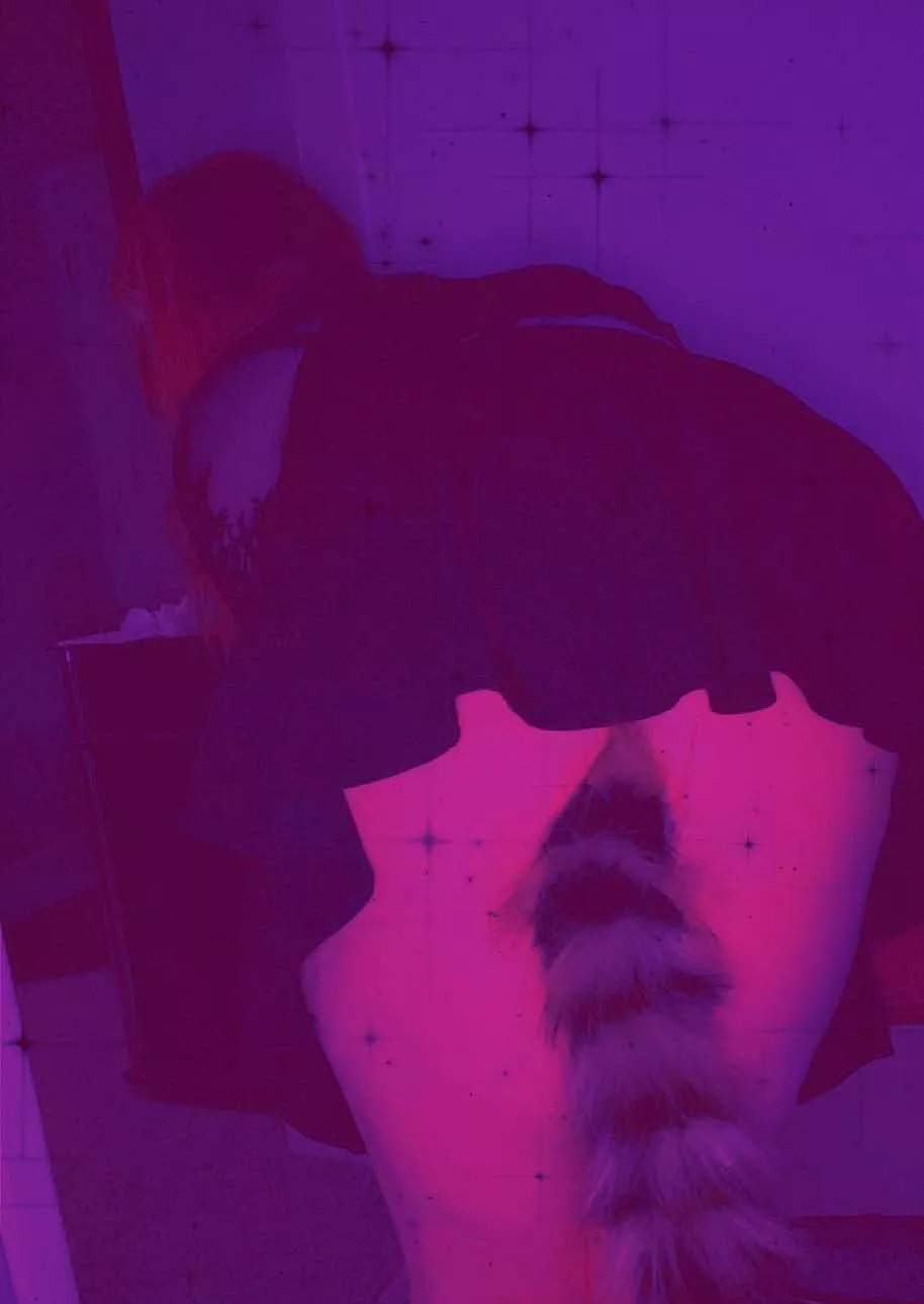 Do you like my tail sir? 🥺