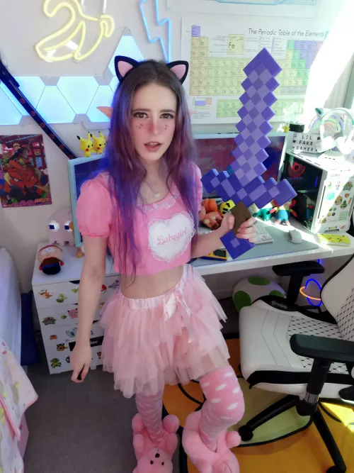 do you like my thigh highs ? πβ€οΈ do you like my thigh highs ? πβ€οΈ