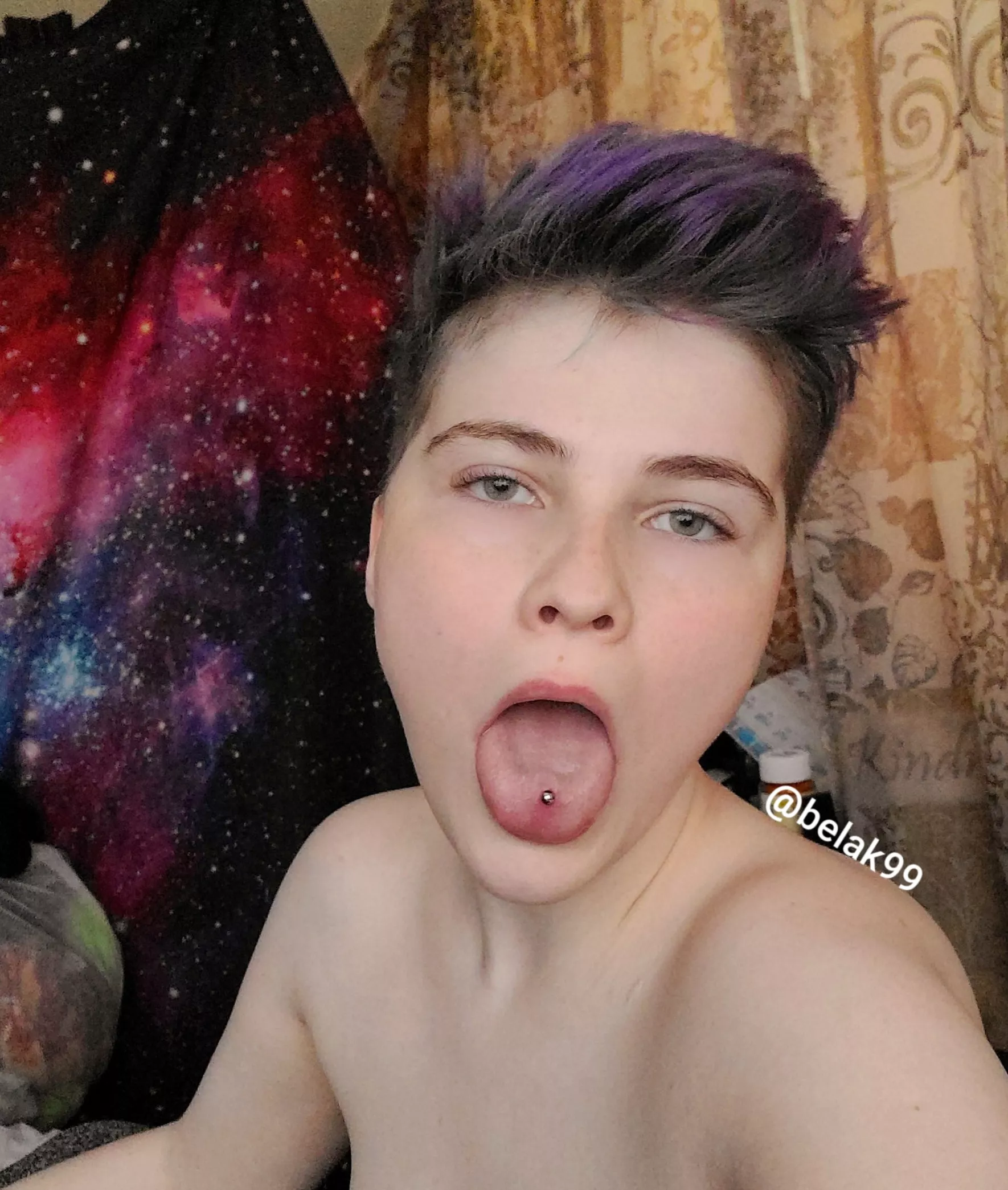 Do you like my tongue piercing? ?