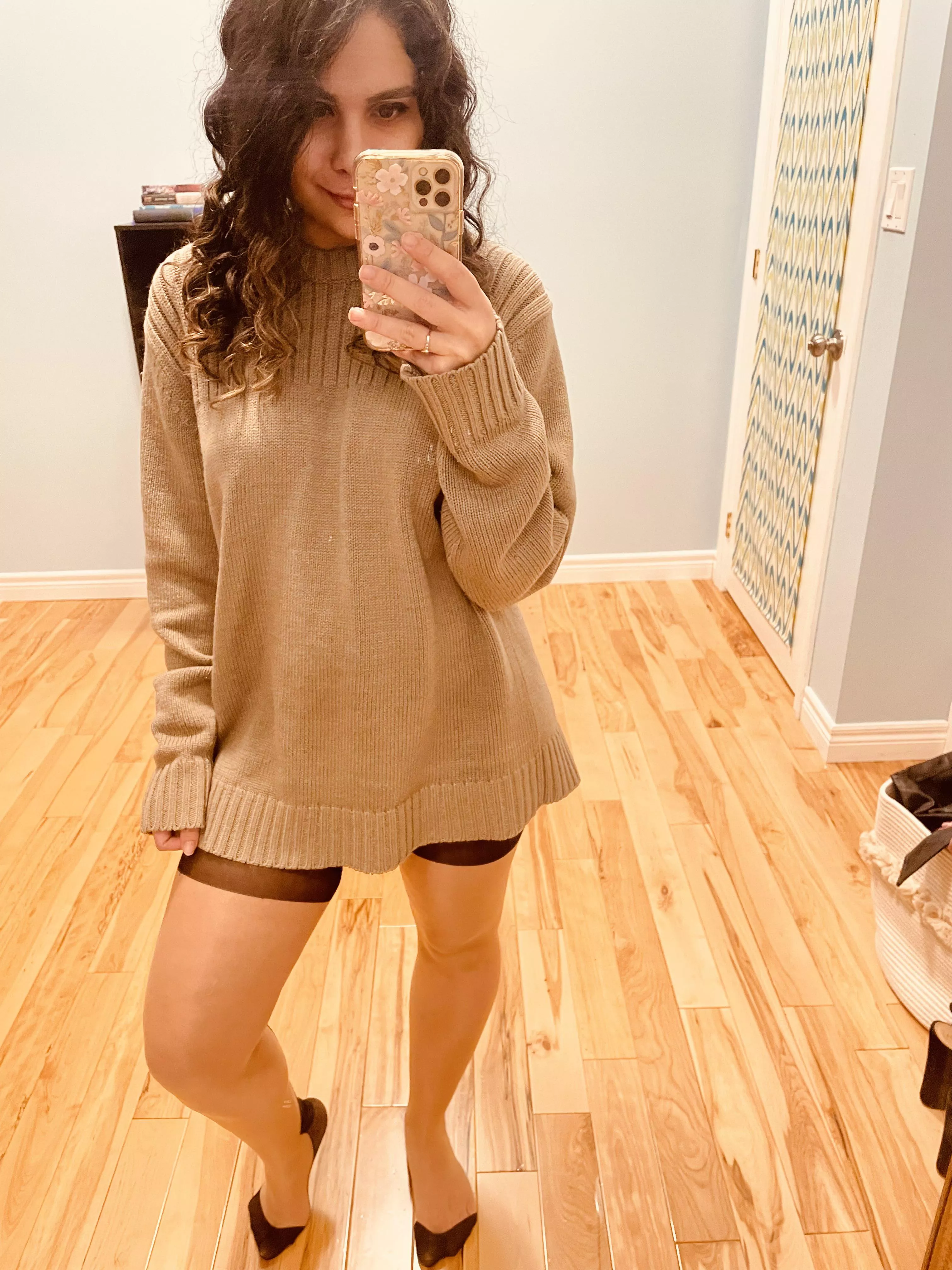 Do you like nylon legs?