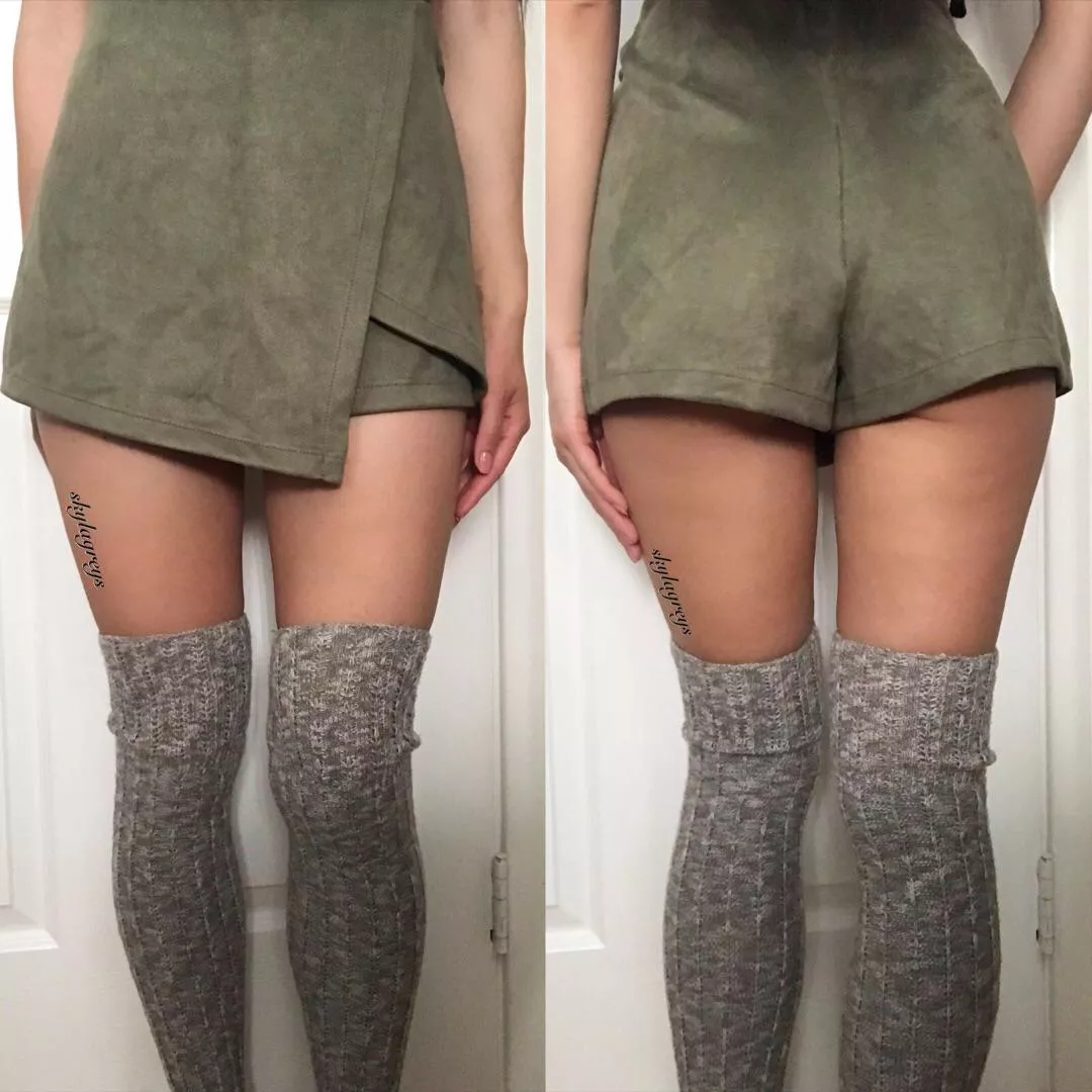 Do you like the front or back view of my socks? Do you like the front or back view of my socks?