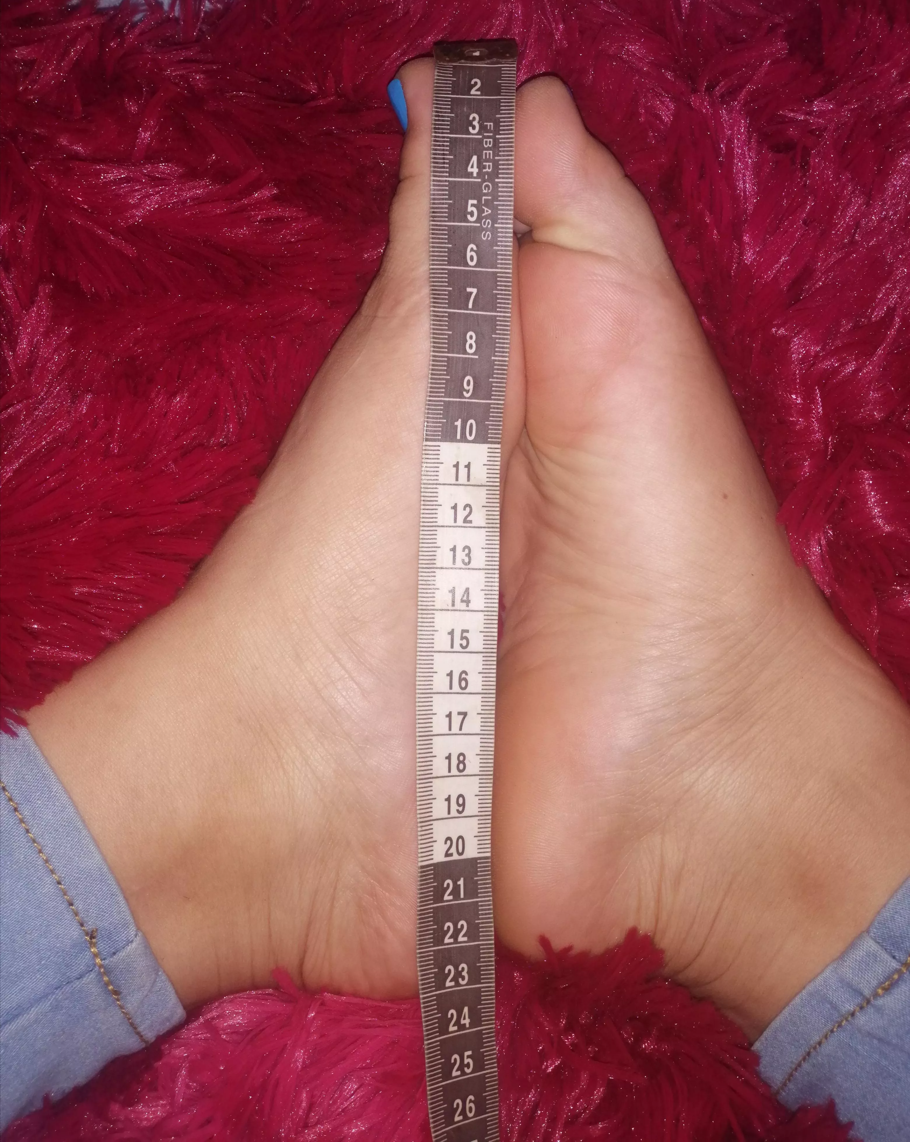 Do you like the size? 🦶💙