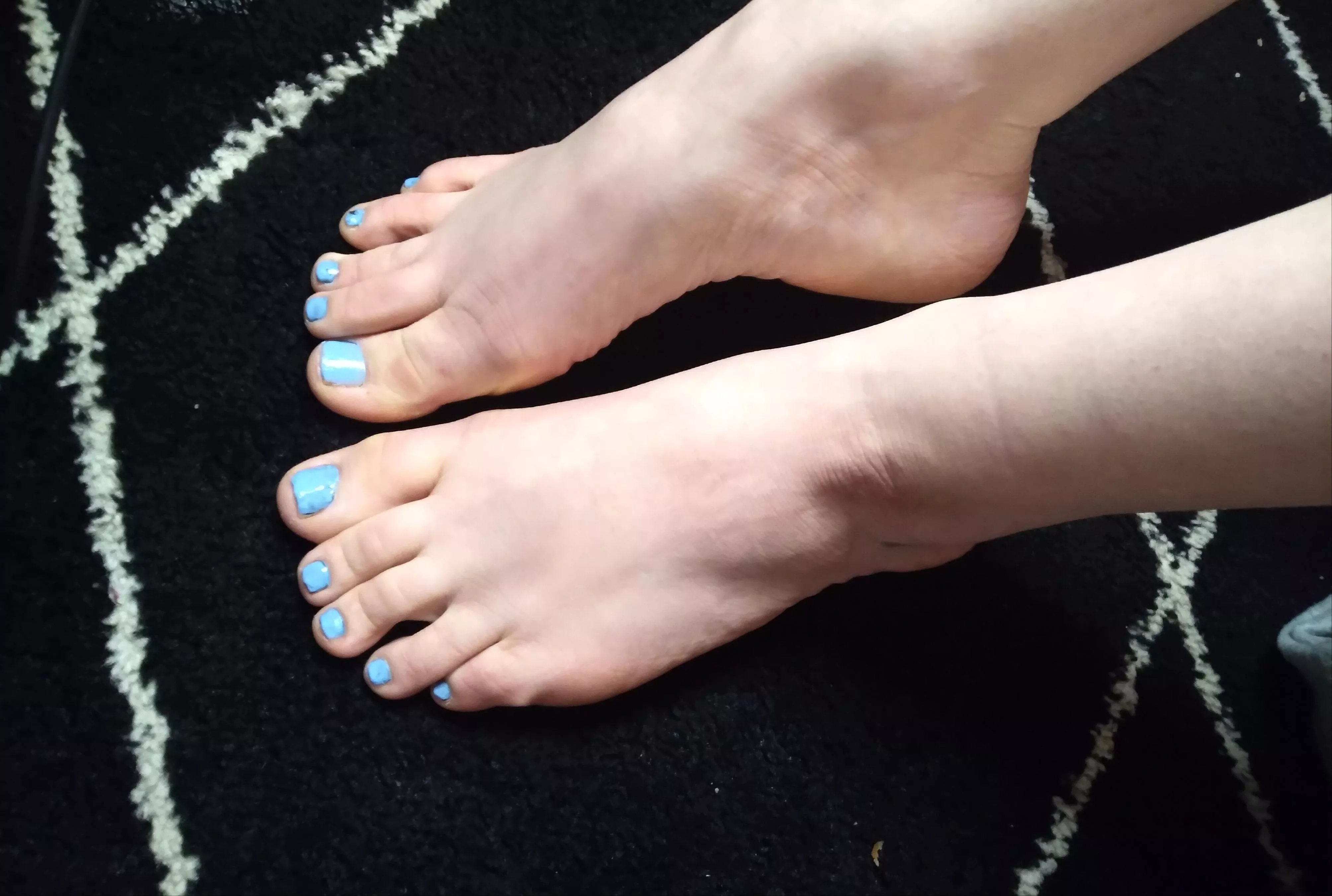 Do you like them arched or relaxed