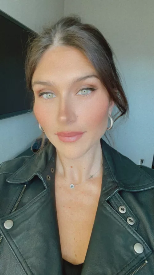 do you like what you see? [F]