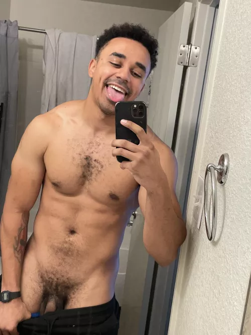 Do you mind me teasing you a little after my gym session?π€π