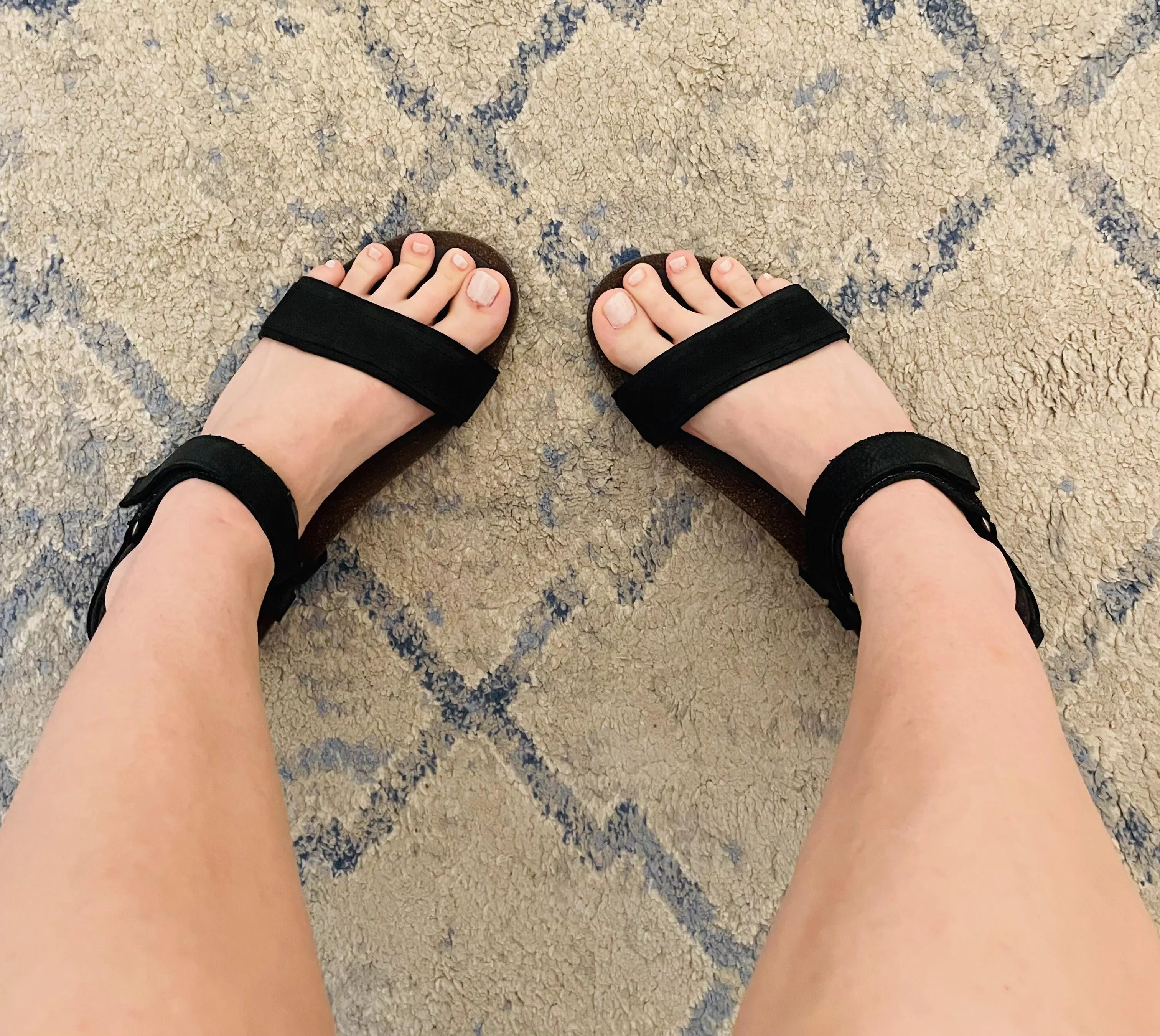 Do you miss sandal season? 💜🦶💜