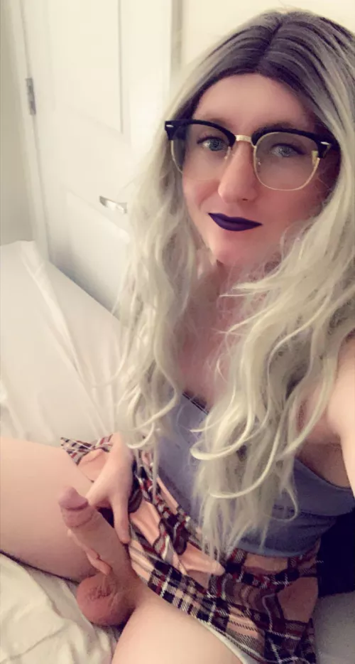 Do you prefer selfies with my cock out?