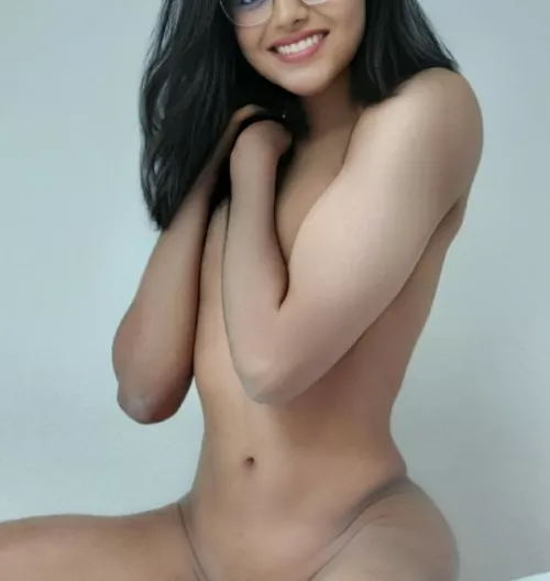 Do you think I'd look good in lingerie? (19) π