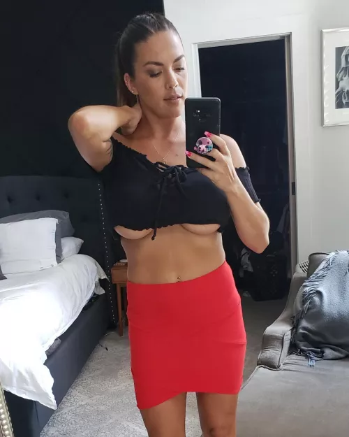 Do you think my husband will like this outfit for our Valentine's date? Do you think my husband will like this outfit for our Valentine's date?
