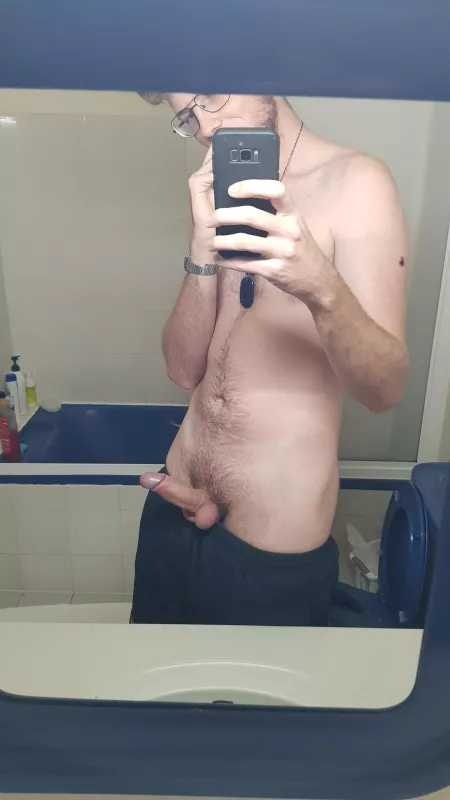 do you think my roommates mind listening to me cum? 🤗 do you think my roommates mind listening to me cum? 🤗