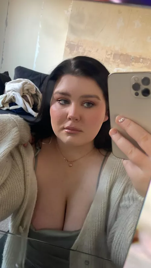 Do you think people will look? 👀😈