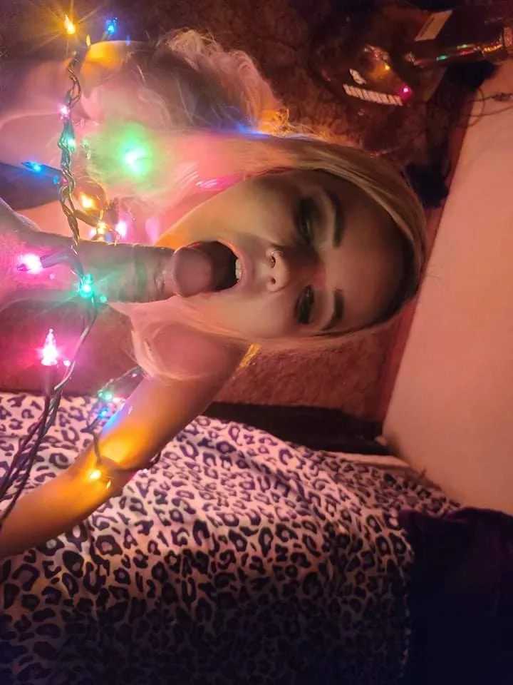 Do you think this present is good enough? 🎁🎄