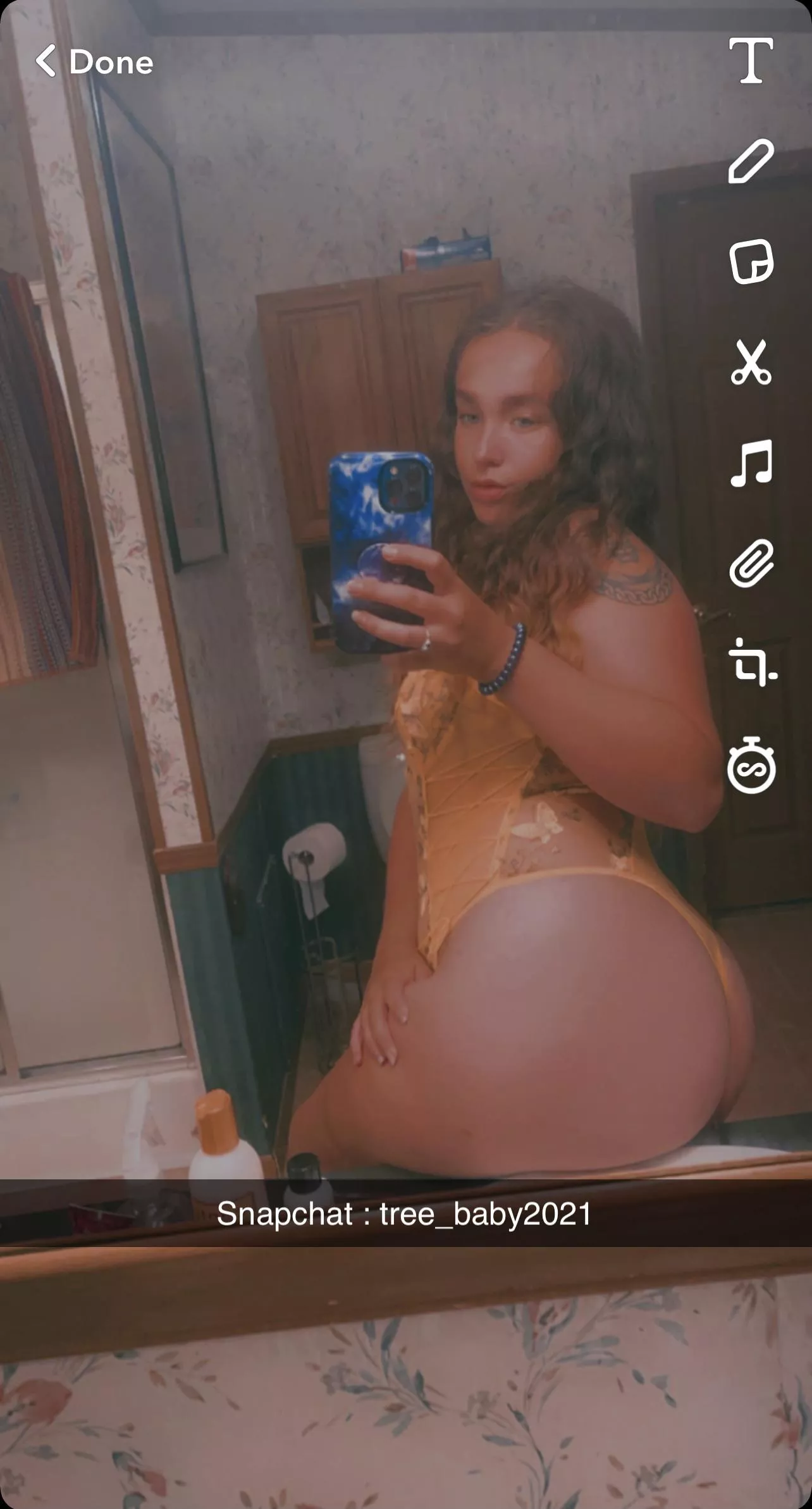 Do you think yellow is my color? Do you think yellow is my color?