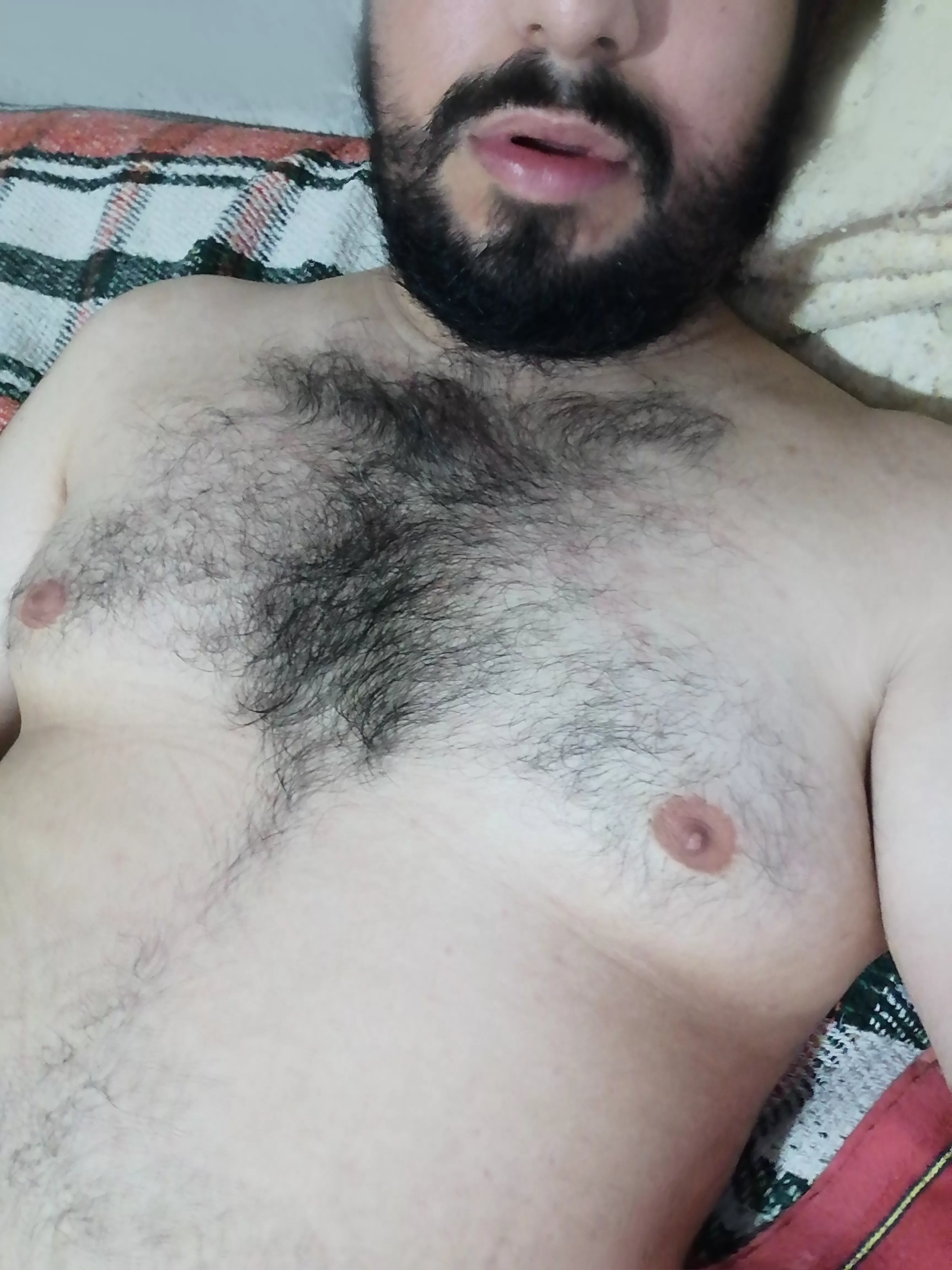 🐻 Do you wanna suck my nipples till cum? 😍 🐻 Do you wanna suck my nipples till cum? 😍