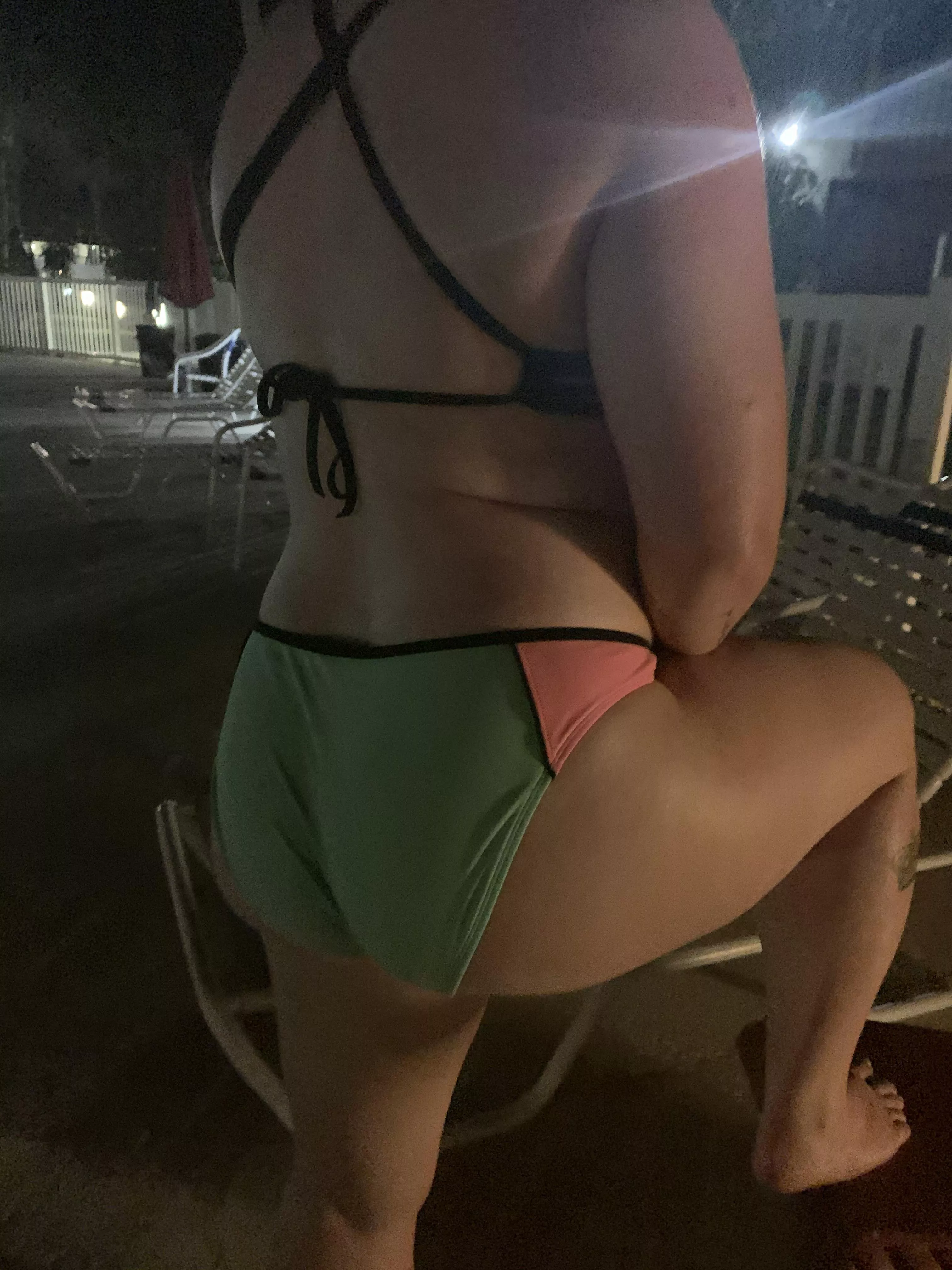 Do you wanna take a dip with my poolside pawg wife?? Do you wanna take a dip with my poolside pawg wife??