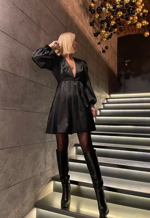 do you want an invite to the hotwives dinner party? ;)