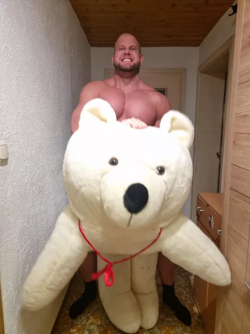 Do you want to be my teddy🥵