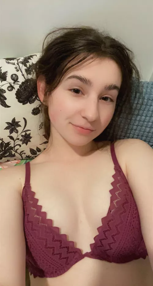 Do you want to finish on my face or boobs?π Do you want to finish on my face or boobs?π
