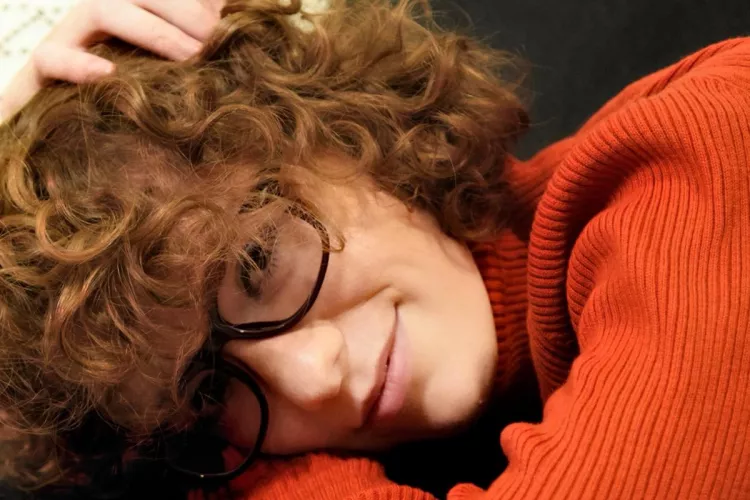 Do you want to hear about my day or you just tryna smash my glasses against your mattress