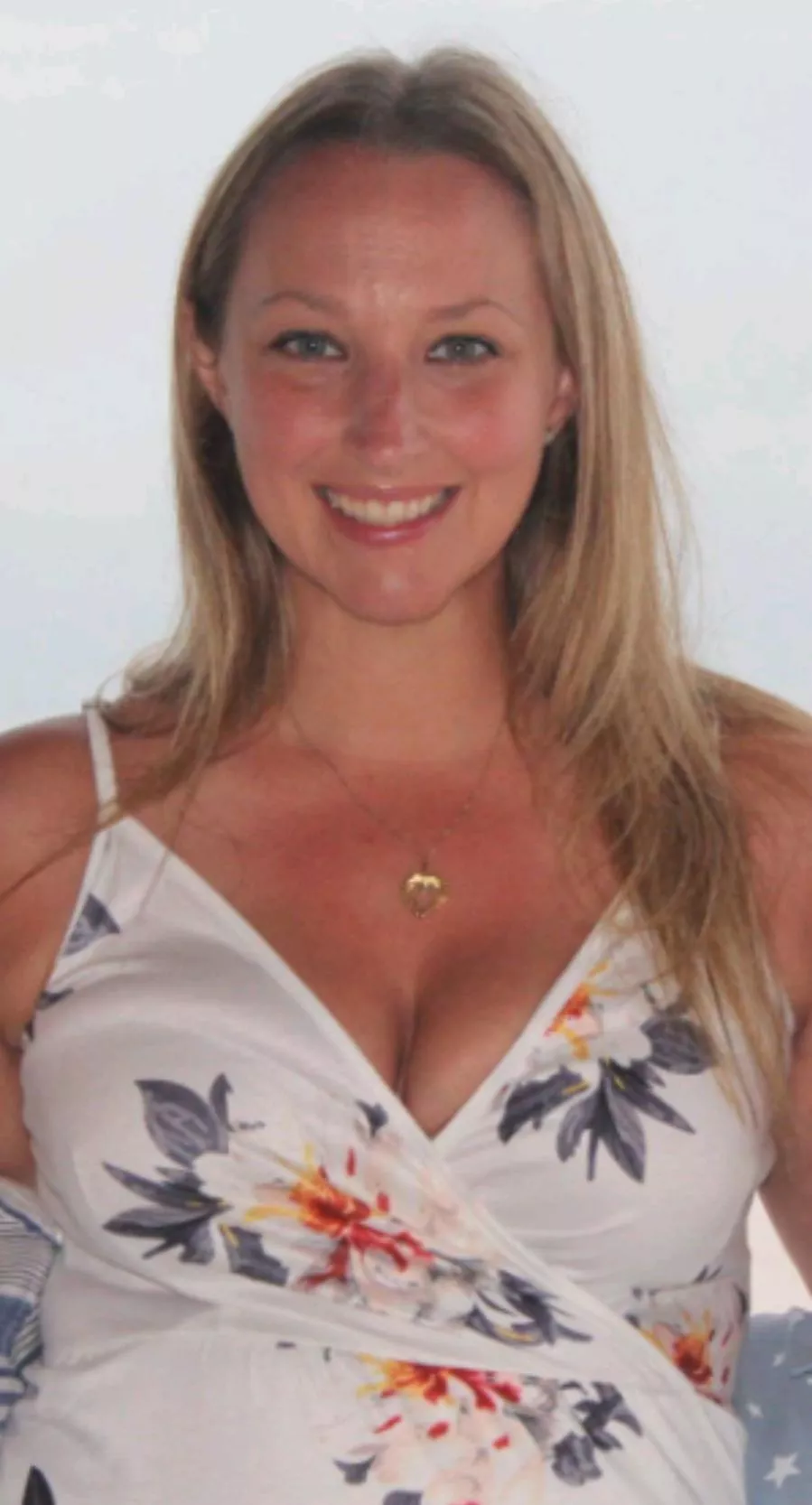 Do you want to see more of my wife? Do you want to see more of my wife?